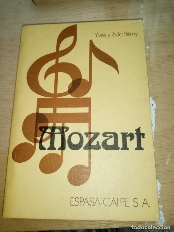 Libros de segunda mano: MOZART. YVES Y ADA R&Eacute;MY. Est25b3 - Foto 1