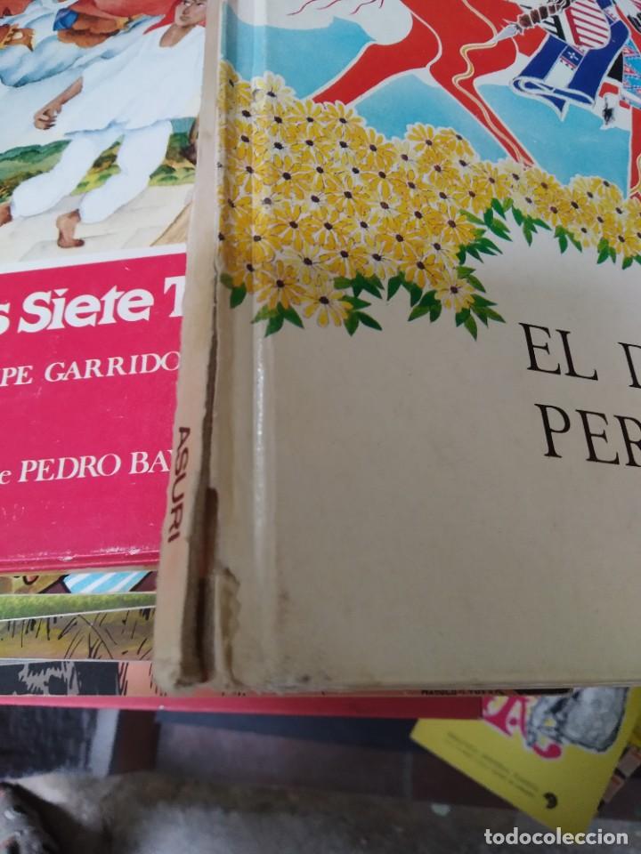 Libros de segunda mano: El Don del Perro Sagrado - Paul Goble - Foto 2