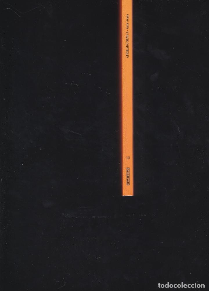 Libros de segunda mano: AFRIKAKO SEMEA DE AITOR ARANA EN EUSKERA - Foto 3