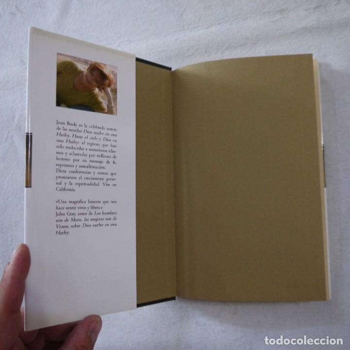 Libros de segunda mano: TE AMO, NO ME LLAMES - JOAN BRADY - EDICIONES B - 2003 - 1.&ordf; EDICION - Foto 2