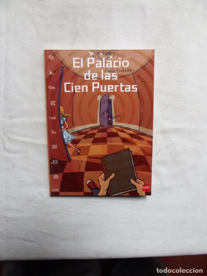 Libros de segunda mano: EL PALACIO DE LAS CIEN PUERTAS DE CARLO FRABETTI - Foto 1