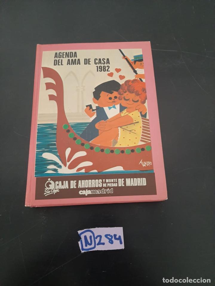 Libros de segunda mano: Agenda del ama de casa 1982 - Foto 1