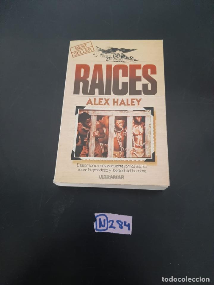 Libros de segunda mano: Raices - Foto 1