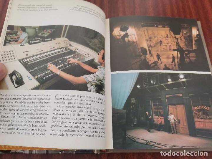 Libros de segunda mano: LA TELEVISI&Oacute;N BIBLIOTECA SALVAT 1974 - Foto 4