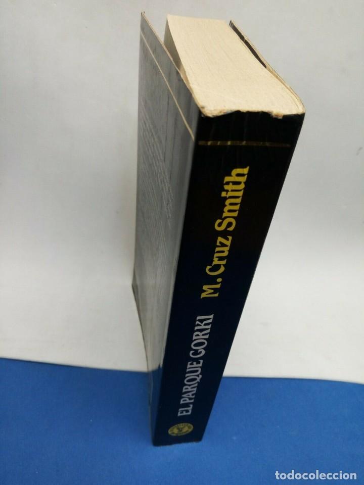 Libros de segunda mano: EL PARQUE GORKI de MARTIN CRUZ SMITH - Foto 2