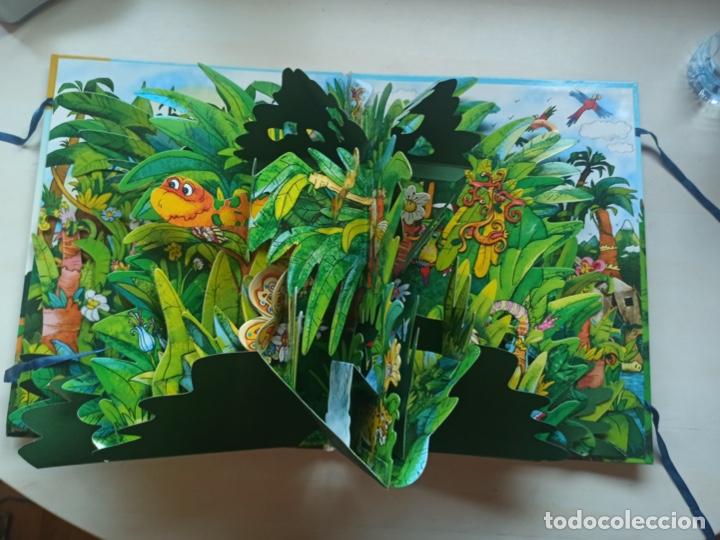 Libros de segunda mano: Libro Vive una aventura - La Selva Tropical - Foto 3