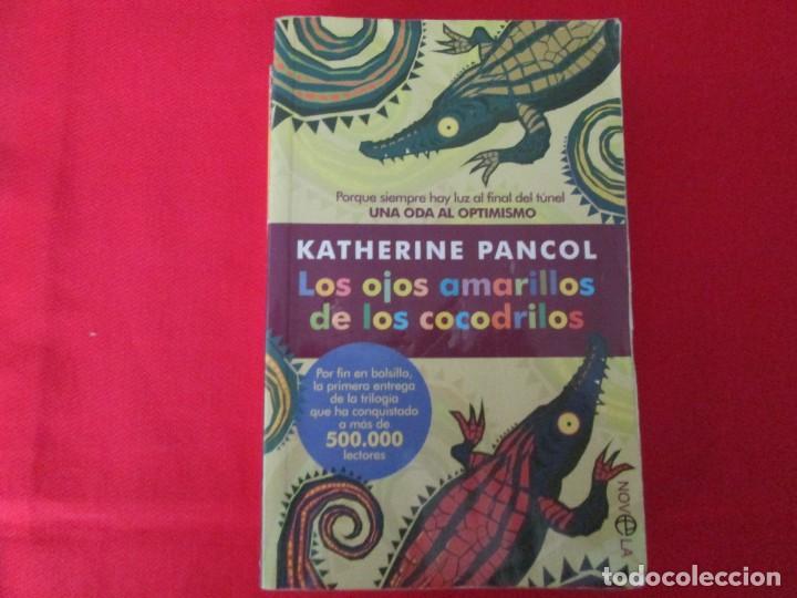 Libros de segunda mano: LOS OJOS AMARILLOS DE LOS COCODRILOS - Foto 1