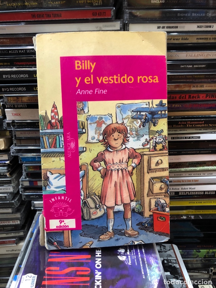 Libros de segunda mano: Billy y el vestido rosa Anne Fine - Foto 1
