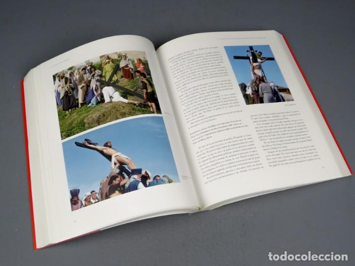 Libros de segunda mano: LA PASI&Oacute;N DE CRISTO - &Aacute;NGELA BRACHETTI - M&Aacute;LAGA 2007 - Foto 3