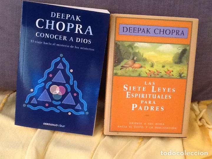 Libros de segunda mano: Deepak Chopra .2 libros .Las siete leyes espirituales para padres y Conocer a Dios. - Foto 1