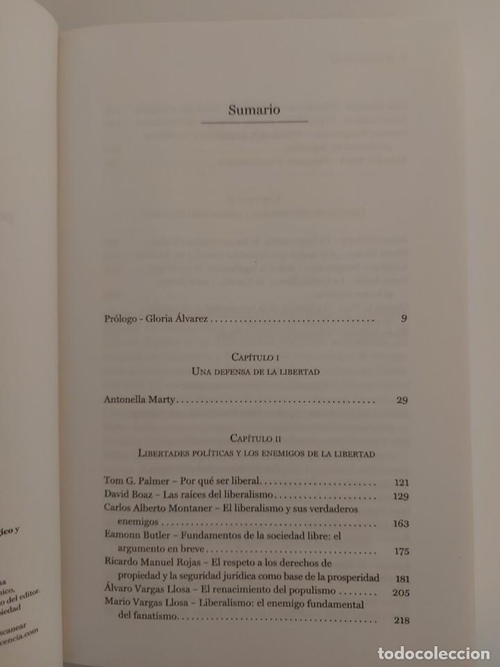 Libros de segunda mano: El Manual Liberal. Edici&oacute;n Antonella Marty. Deusto - Foto 3