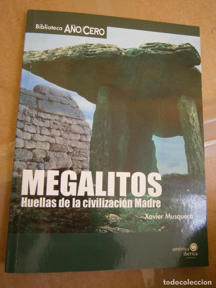 Second hand books: MEGALITOS - HUELLAS DE LA CIVILIZACION MADRE