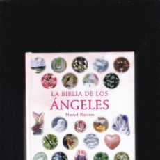Libros de segunda mano: LA BIBLIA DE LOS ANGELES - HAZEL RAVEN - CIRCULO LECTORES 2006 / ILUSTRADO. Lote 366114316