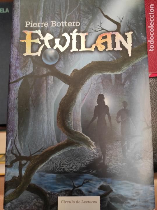 Libros de segunda mano: Ewilan. Las fronteras de hielo - Pierre Bottero - Foto 1
