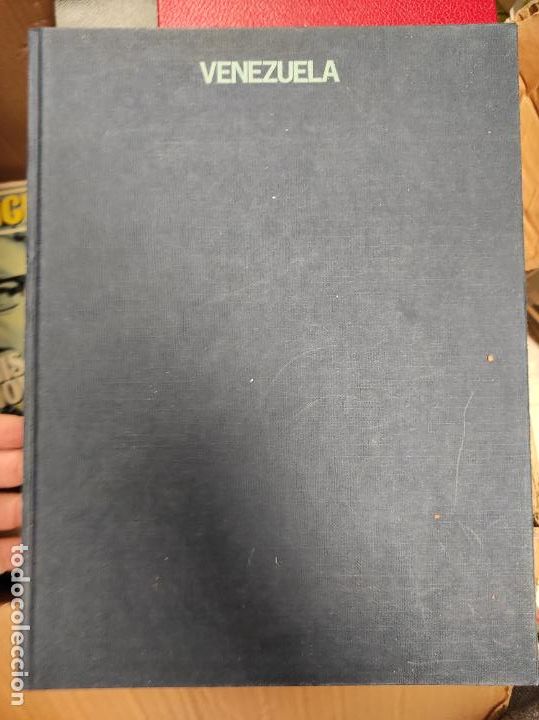 Libros de segunda mano: VENEZUELA. DE CHARLES BREWER. EDT ARTE. - Foto 1
