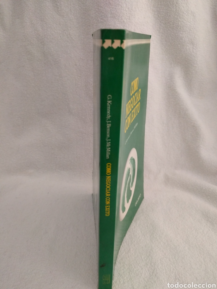 Libros de segunda mano: C&oacute;mo negociar con &eacute;xito. Deusto. - Foto 4