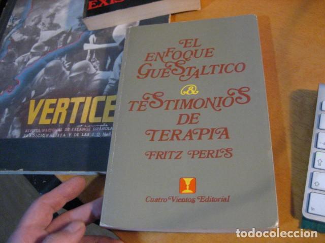 Libros de segunda mano: El enfoque gest&aacute;ltico y testimonios de terapia de Fritz Perls - Foto 1