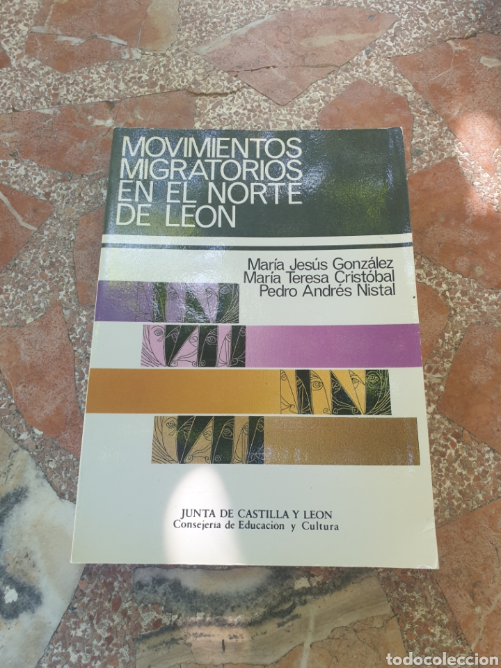 Libros de segunda mano: Movimientos migratorios en el norte de Le&oacute;n - Foto 1