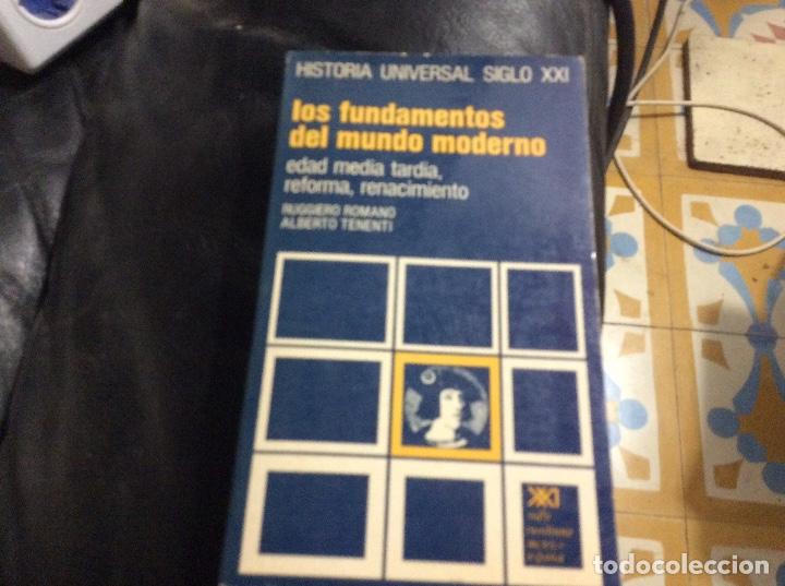 Libros de segunda mano: Ruggiero Romano y Alberto Tenenti - Los fundamentos del mundo moderno: Edad Media tard&iacute;a, Reforma, R