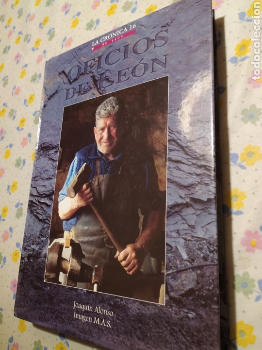 Libros de segunda mano: Oficios de Le&oacute;n. Joaqu&iacute;n Alonso. - Foto 1