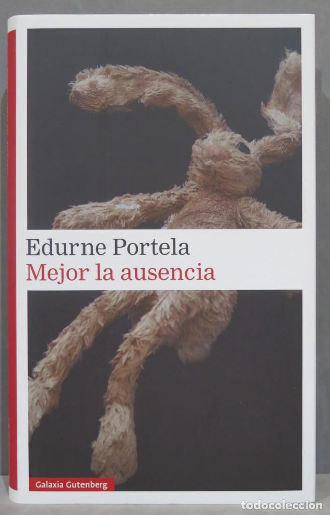 Libros de segunda mano: MEJOR LA AUSENCIA. PORTELA - Foto 1