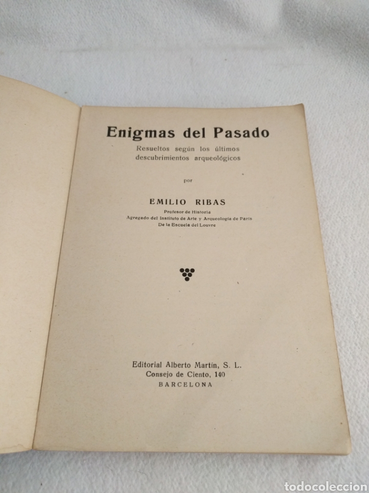 Libros de segunda mano: Enigmas del pasado Emilio Ribas. editorial Mart&iacute;n. - Foto 2