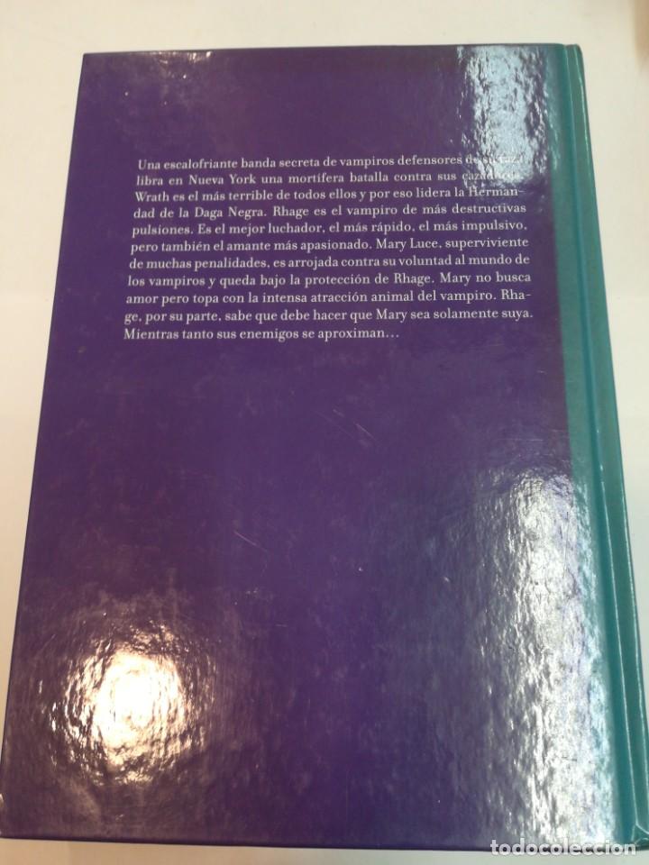 Libros de segunda mano: J.R. WARD Amante oscuro SA5199 - Foto 2