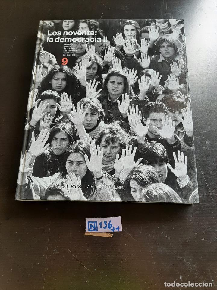 Libros de segunda mano: Los noventa la democracia - Foto 1