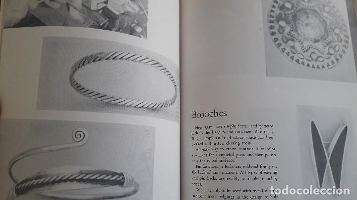 Libros de segunda mano: libro en ingles sobre crear con metales: creating with metal, k.e.granstrom 1968 - Foto 3