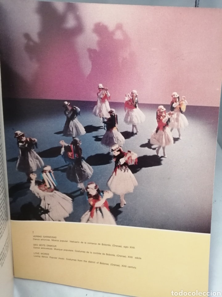 Libros de segunda mano: BALLET GALLEGO REY DE VIANA (TEXTO EN ESPA&Ntilde;OL, FRANC&Eacute;S E INGL&Eacute;S) - Foto 5