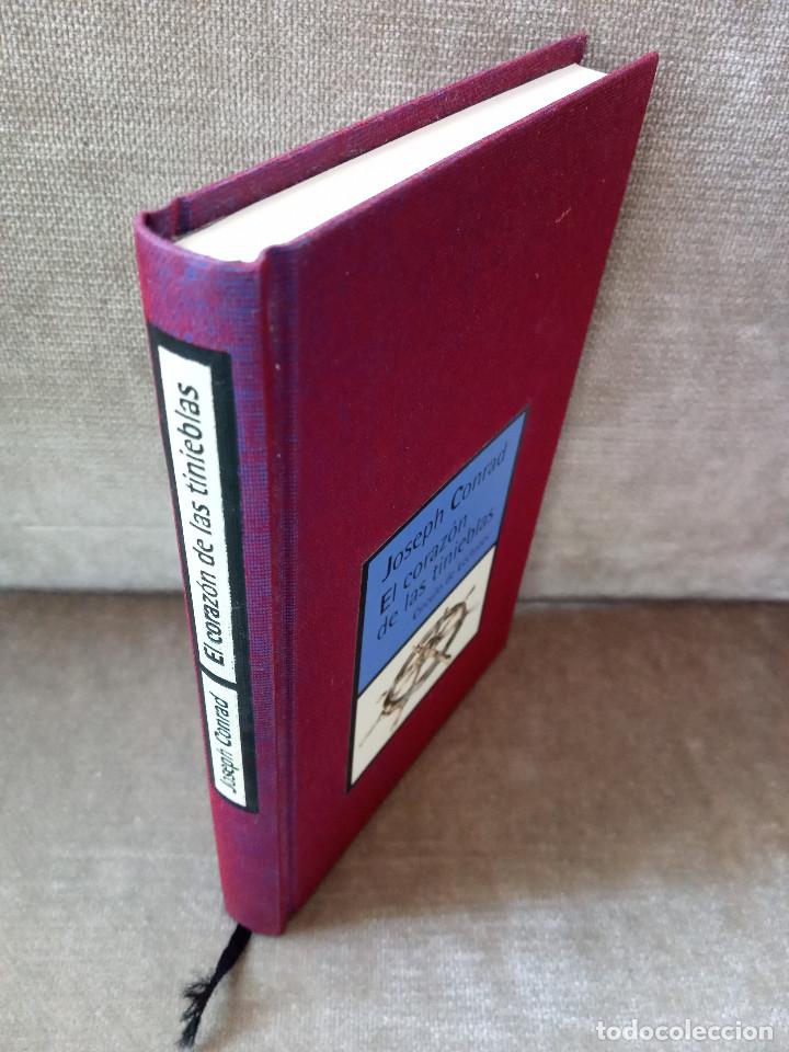 Libros de segunda mano: JOSEP CONRAD - EL CORAZ&Oacute;N DE LAS TINIEBLAS - C&Iacute;RCULO DE LECTORES, 2000 - BUEN ESTADO - Foto 2