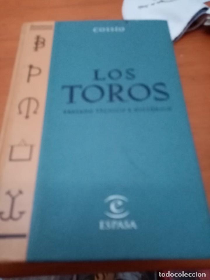 Libros de segunda mano: COSSIO.1. LOS TOROS. TRATADO T&Eacute;CNICO E HIST&Oacute;RICO ESPASA EST3B3 - Foto 2