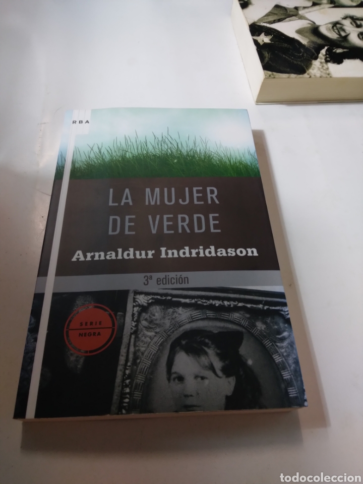 Libros de segunda mano: Arnaldur Indridason, La mujer de verde,RBA - Foto 1