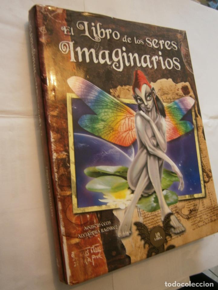 Libros de segunda mano: ESPECTACULAR LIBRO - EL LIBRO DE LOS SERES IMAGINARIOS - LC1 - Foto 1