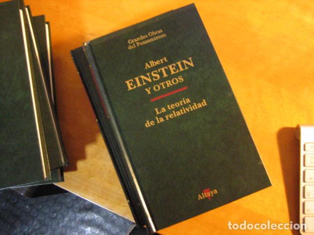 Libros de segunda mano: LA TEOR&Iacute;A DE LA RELATIVIDAD - LIBRO DE ALBERT EINSTEIN Y OTROS - ALTAYA &iexcl;NUEVO ! - Foto 1
