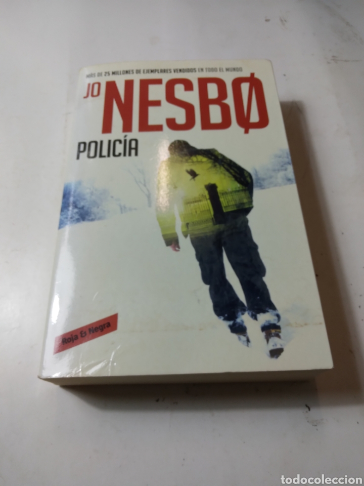 Libros de segunda mano: Jo Nesbo, Policia, Roja Negra - Foto 1