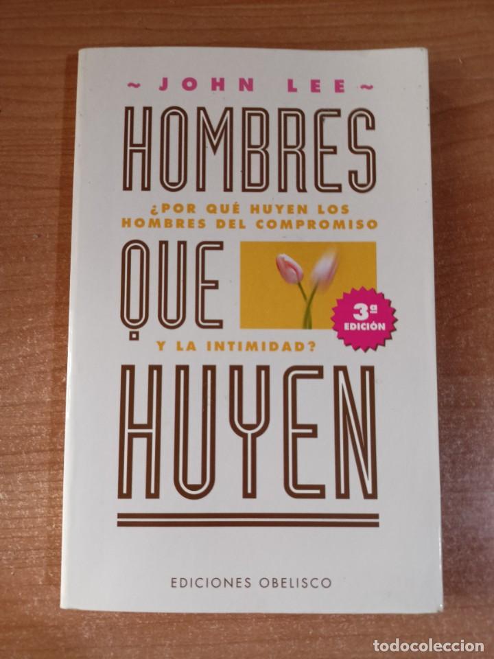Libros de segunda mano: Hombres que huyen - John Lee - Foto 1
