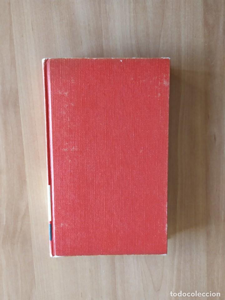 Libros de segunda mano: LOS PERROS DE LA GUERRA FREDERICK FORSYTH - Foto 2