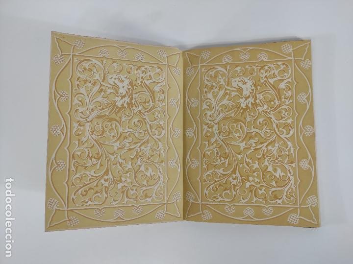 Libros de segunda mano: La Colección Muntadas - Catálogo - Tarjeta, Firma y Dedicatoria del Conde Santa María de Sans - Foto 3 - 288457903