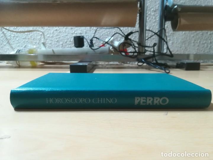 Libros de segunda mano: HOROSCOPO CHINO / PERRO / IBERLIBRO / AK42 - Foto 2
