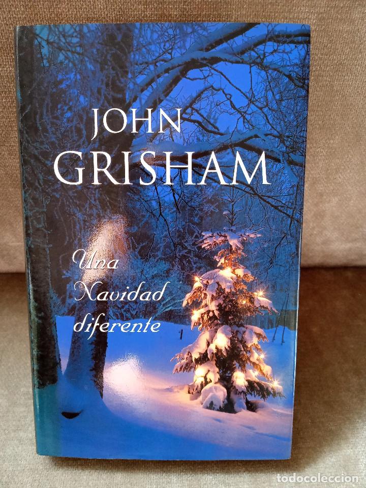 Libros de segunda mano: JOHN GRISHAM - UNA NAVIDAD DIFERENTE - EDICIONES B, 2002 - Foto 1