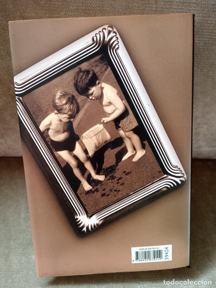 Libros de segunda mano: JOHN IRVING - UNA MUJER DIF&Iacute;CIL - C&Iacute;RCULO DE LECTORES, 1999 - Foto 3