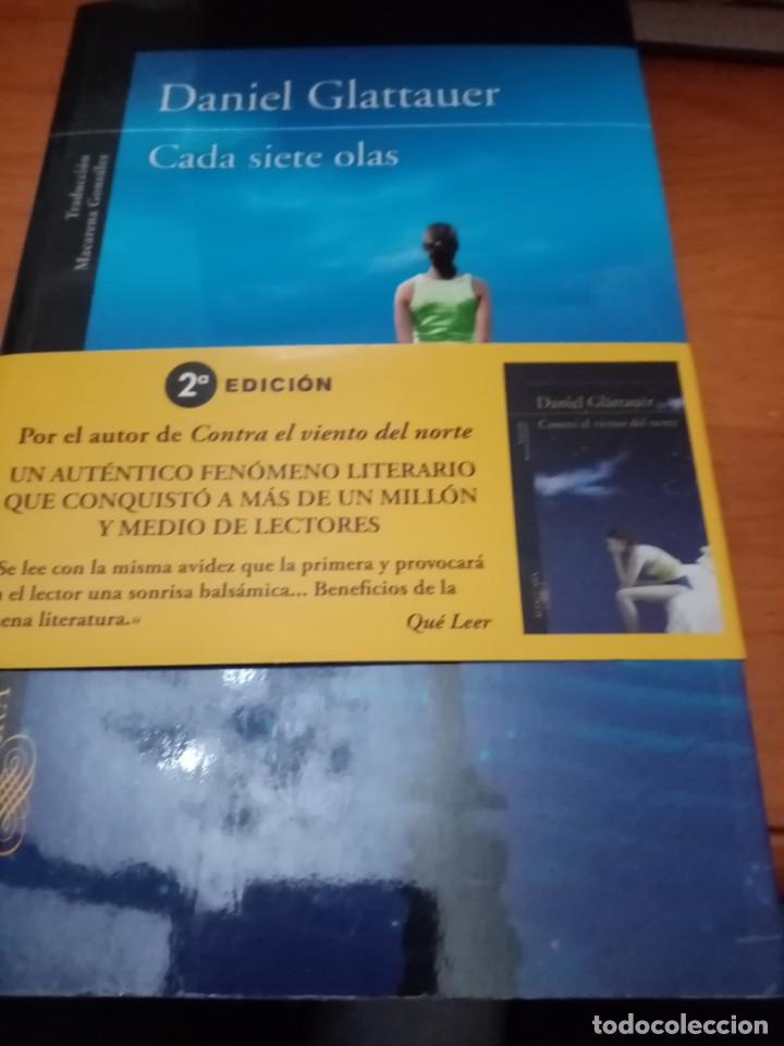 Libros de segunda mano: CADA SIETE OLAS. DANIEL GLATTAUER. EST18B2 - Foto 1