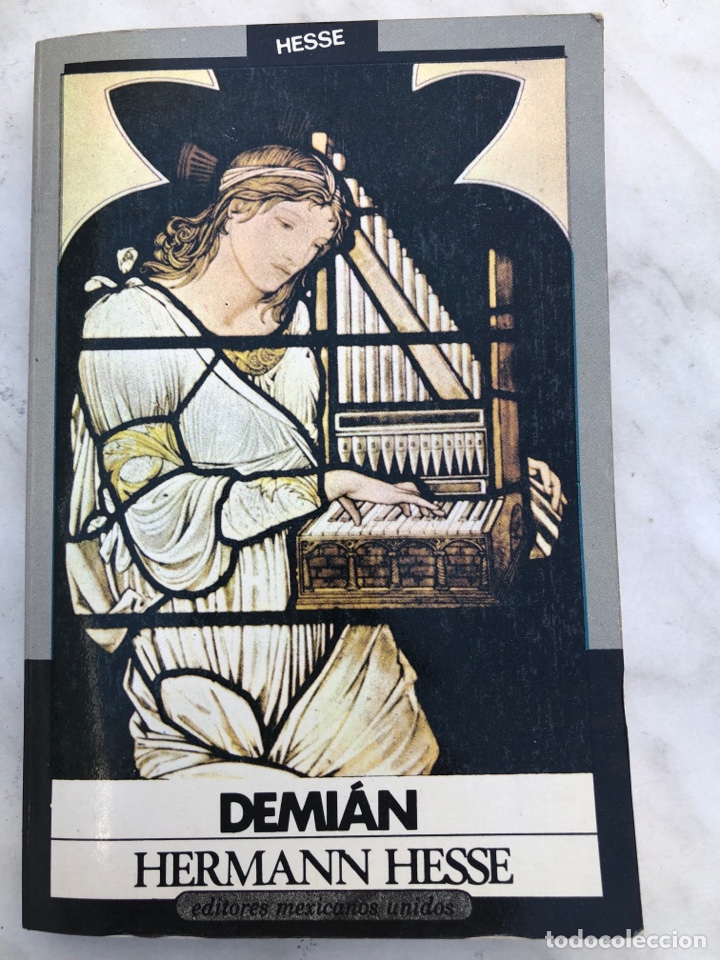 Libros de segunda mano: &ldquo;DEMI&Aacute;N&rdquo; de Hermann Hesse - Foto 1