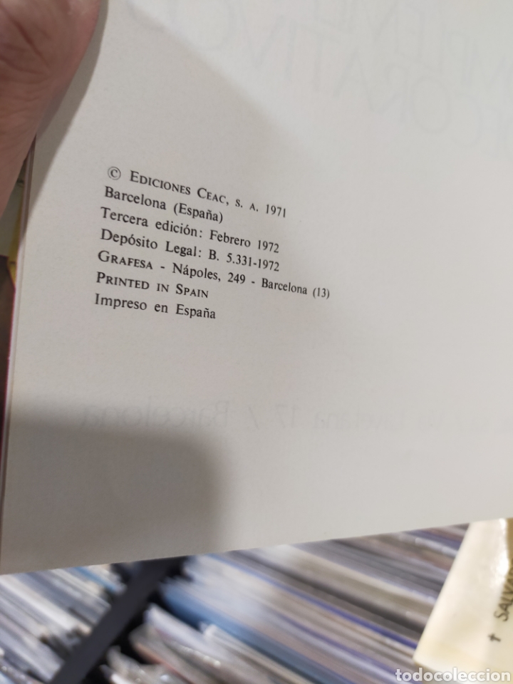 Libros de segunda mano: COMPLEMENTOS DECORATIVOS - EDICIONES CEAC - DECORACI&Oacute;N - TEOR&Iacute;A - Foto 5