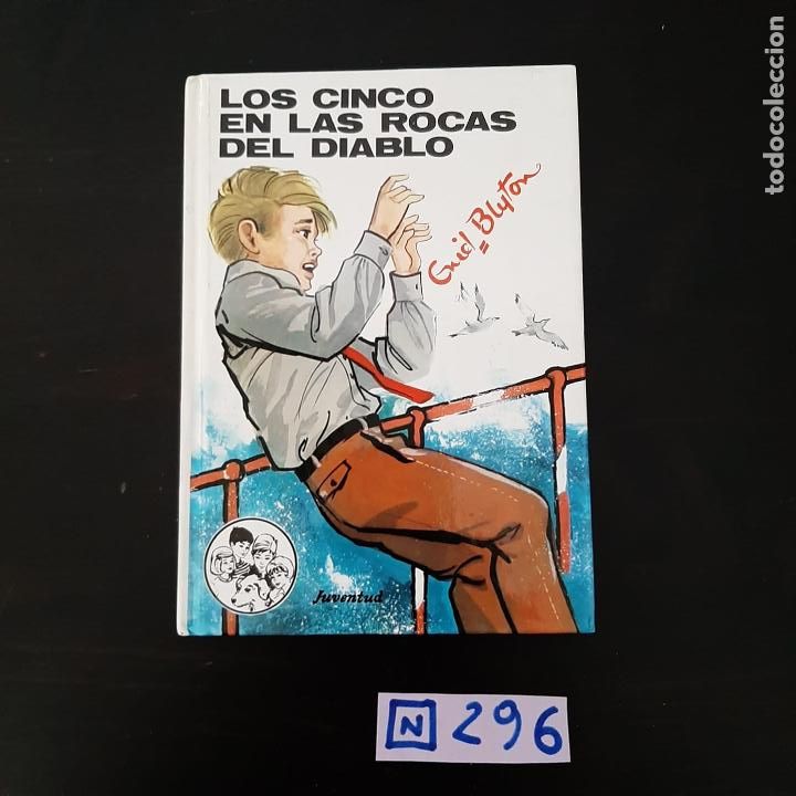 Libros de segunda mano: Los cinco en las rocas del diablo - Foto 1