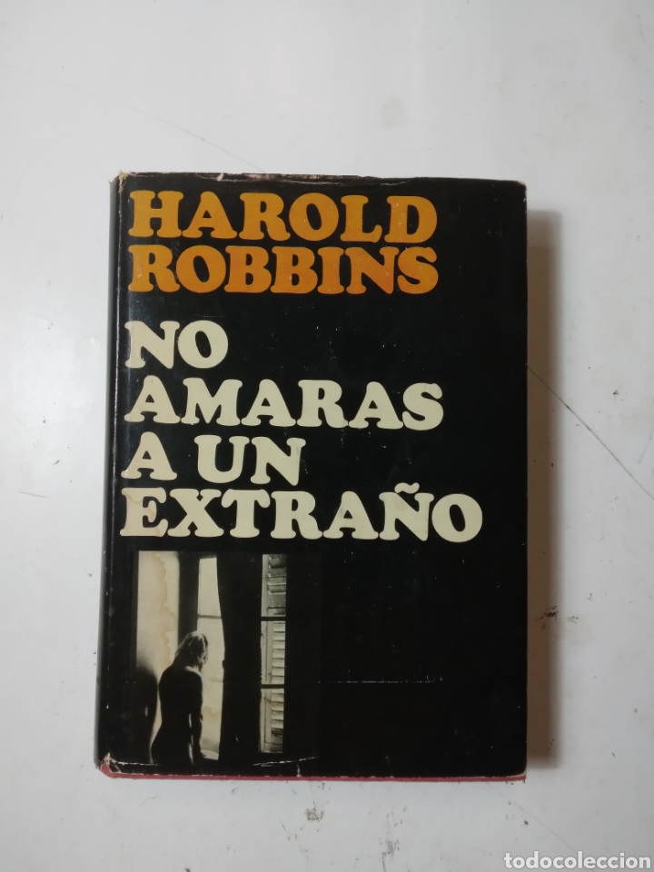 Libros de segunda mano: Harold Robbins, No amaras a un extra&ntilde;o, Caralt - Foto 1