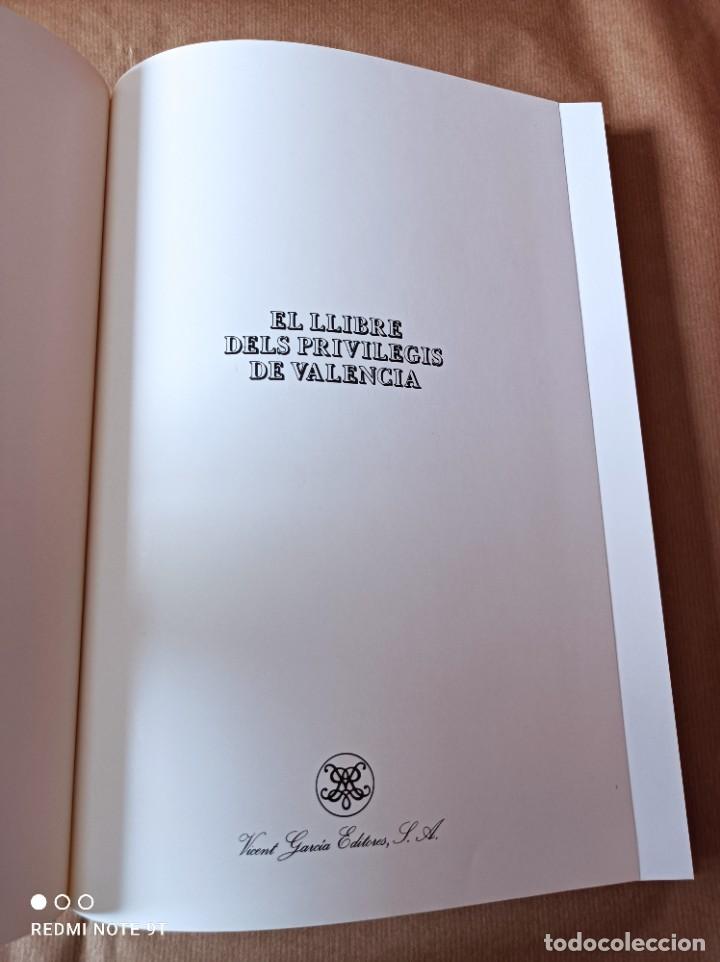Libros de segunda mano: EL LLIBRE DELS PRIVILEGIS DE VALENCIA 2 TOMOS - FACS&Iacute;MIL - Foto 41