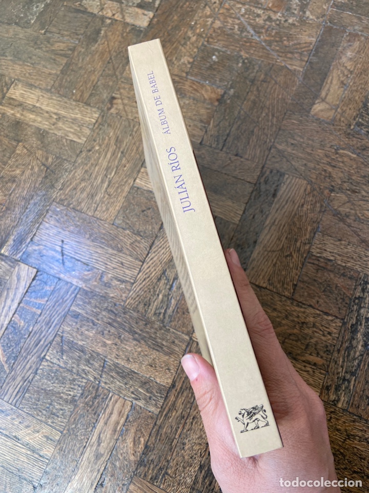 Libros de segunda mano: &Aacute;lbum de Babel - Juli&aacute;n R&iacute;os - Muchnik (1995) - Foto 2