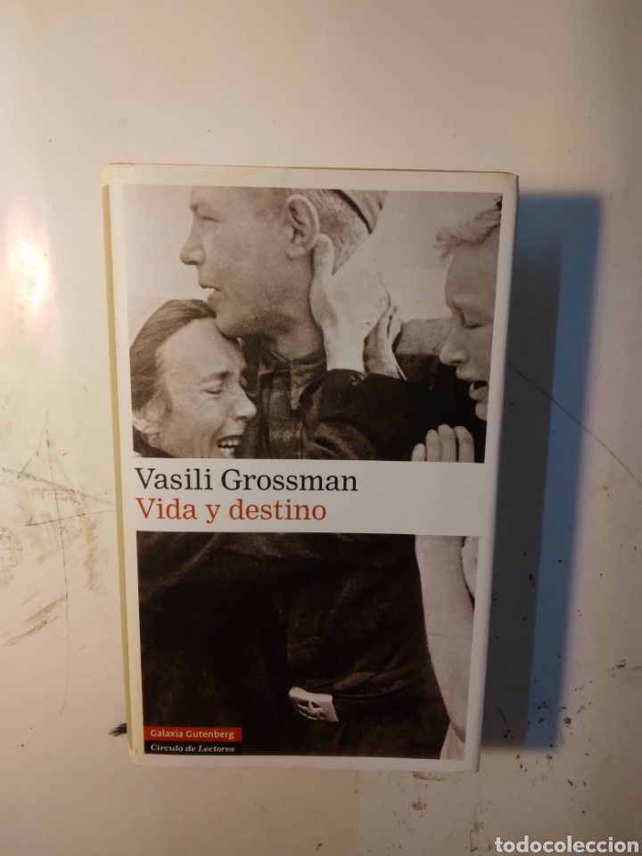 Libros de segunda mano: Vasili Grossman, Vida y destino, Gutenberg, C&iacute;rculo de Lectores - Foto 1